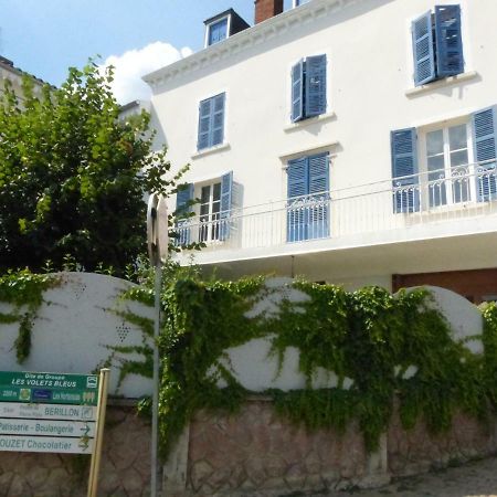Les Volets Bleus Hotel Le Perreon Екстериор снимка